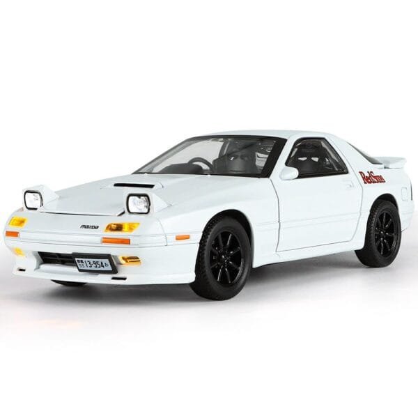1:24 Scale 1986 Mazda RX7 | Initial D | Diecast Scale Model